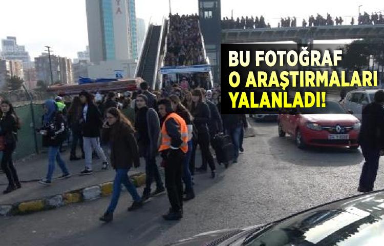 36. Uluslararası İstanbul Kitap Fuarı'na vatandaşlar akın etti