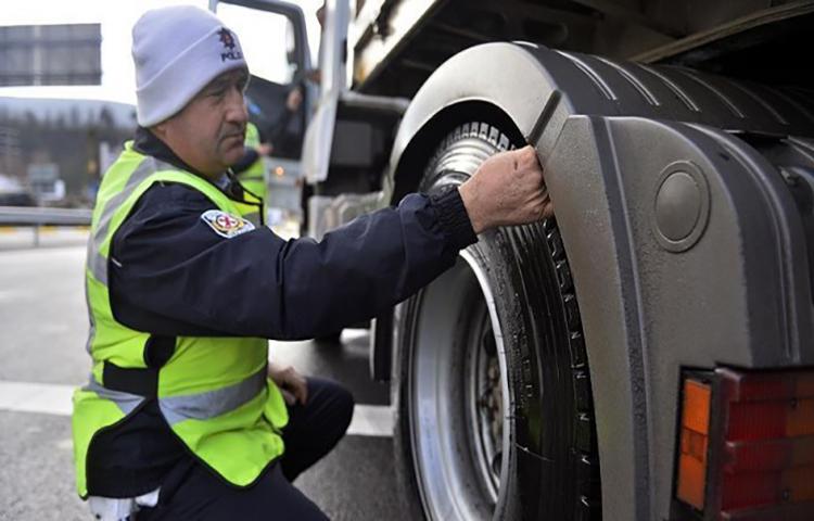 Kış lastiği takmamanın cezası artıyor