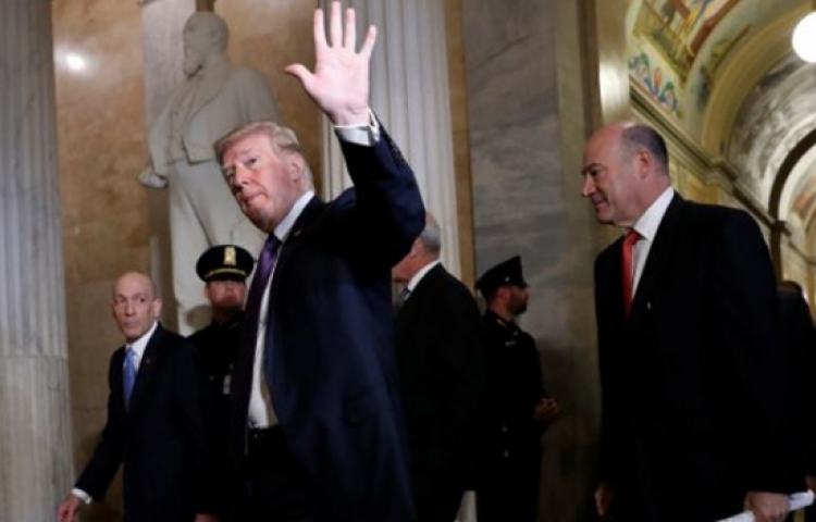 Pentagon Trump'ı 'yanlışlıkla' istifaya çağırdı