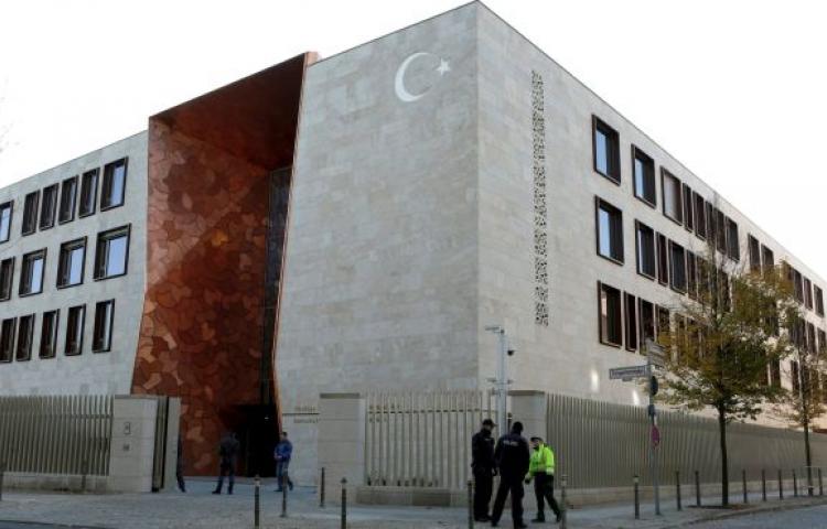 15 ülkeye büyükelçi atandı