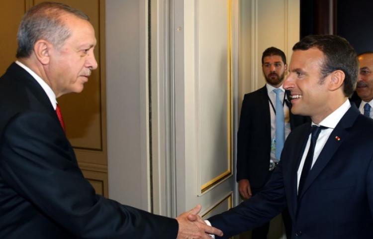 Erdoğan, Macron ile görüştü