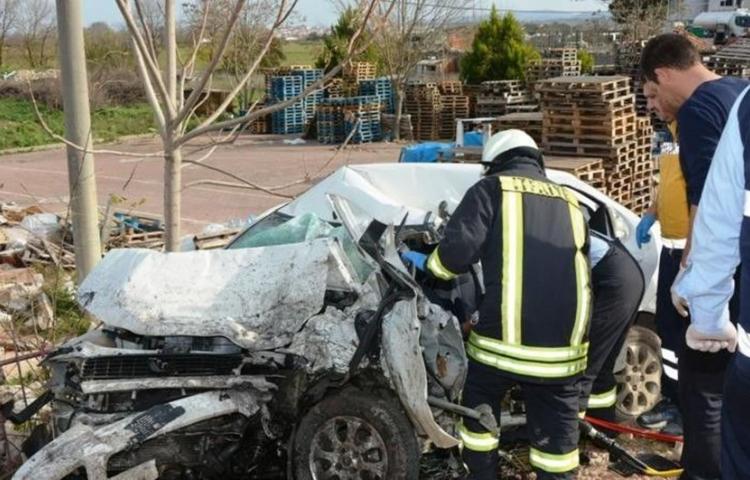 Çanakkale'de feci kaza!