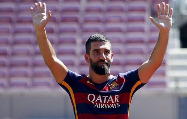 Arda Turan Barcelona'dan ayrılıyor