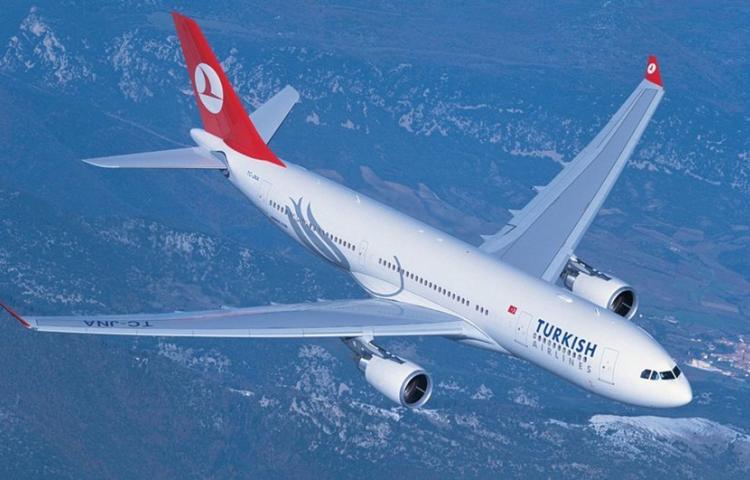 Gizemli yolcu, uçağı geri döndürdü!