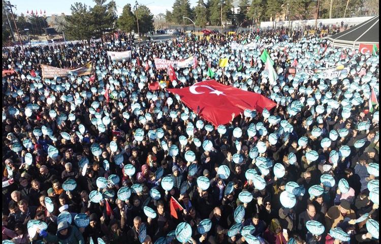 20 bin kişi Kudüs için yürüdü