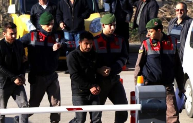 Teröristler Yunanistan'a kaçmak isterken yakalandı