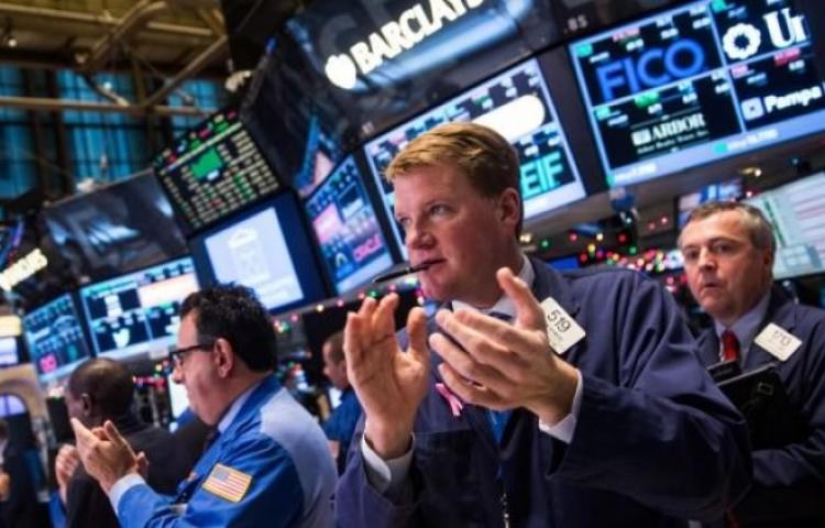 New York borsası 3 rekorla kapandı