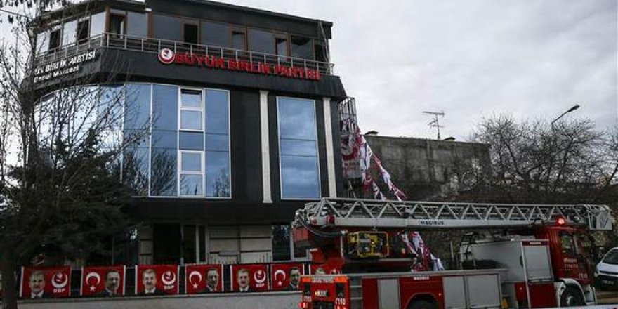 BBP Genel Merkezi'nde yangın