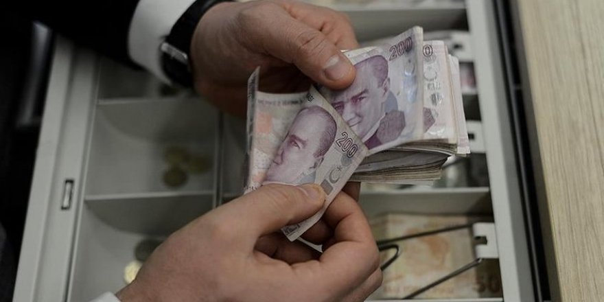 Emekliye en az 1.570 TL