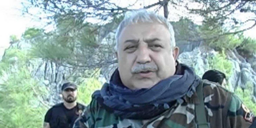 Terörist başı için kırmızı bülten