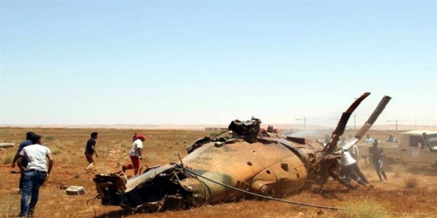 O ülkede askeri helikopter düştü!