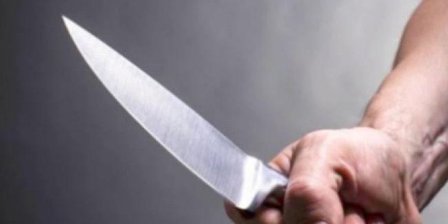 AK Partili belediye başkanına bıçaklı saldırı