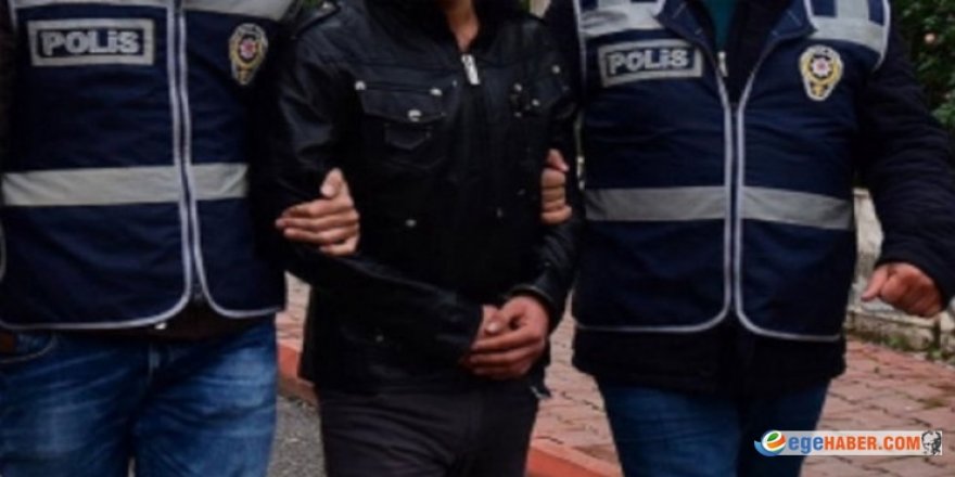 Kimlik kontrolünde yakalandı!