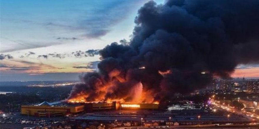 Onlarca kişi yanarak ölmüştü! O AVM kaçak çıktı