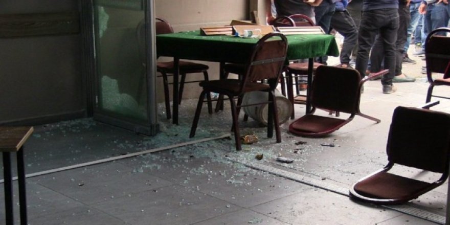 Maça alınmayan taraftarlar olay çıkardı !