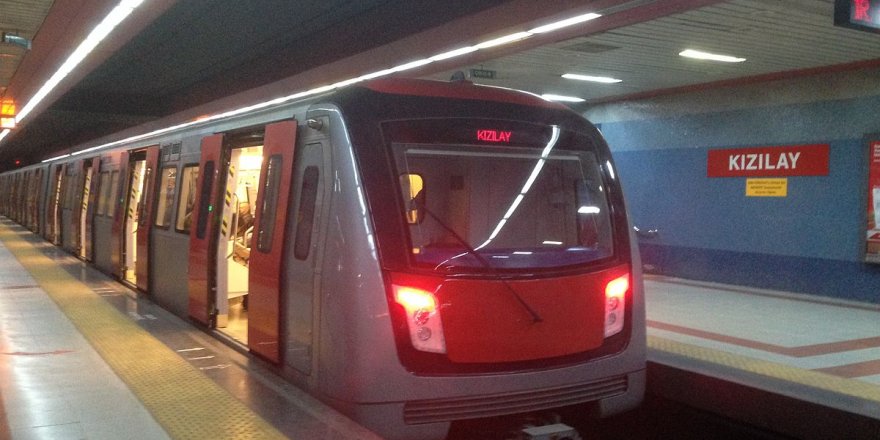 Ankara metrosunda korkutan patlama sesi!
