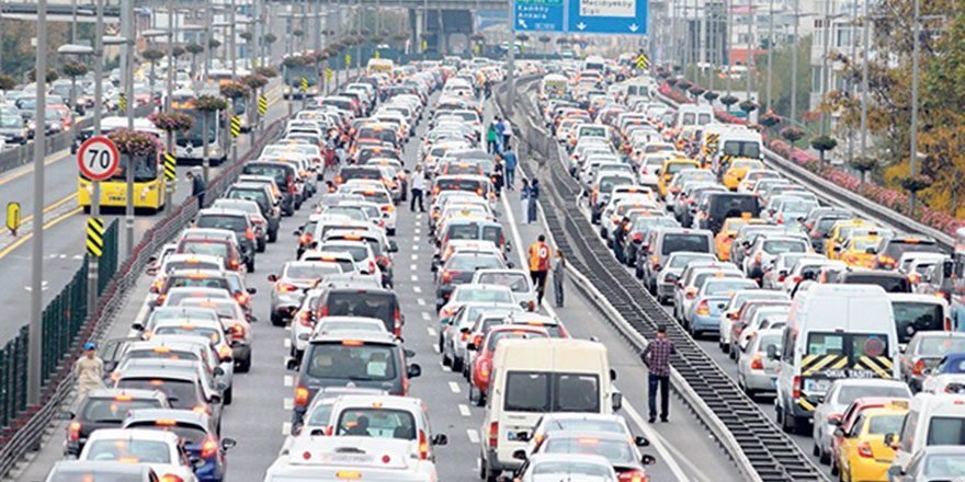 İstanbul'da 1 Mayıs'ta bu yollara dikkat! Trafiğe kapalı
