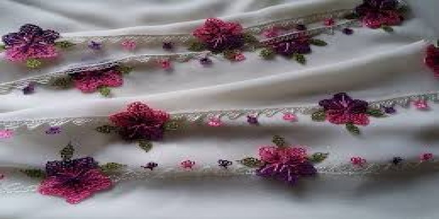 İğne oyaları namaz başörtüleri