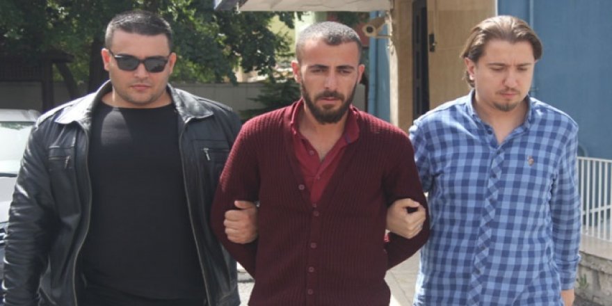 Önce çay ısmarladı, sonra öldürdü