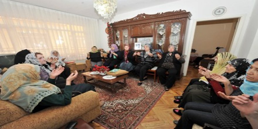 İsteğe Göre Hazırlanan Mevlüt Setleri İnternette!