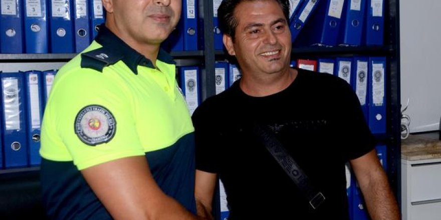 Muğla’nın Bodrum ilçesinde bir vatandaş, “İNSANLIK ÖLMEMİŞ” dedirtti