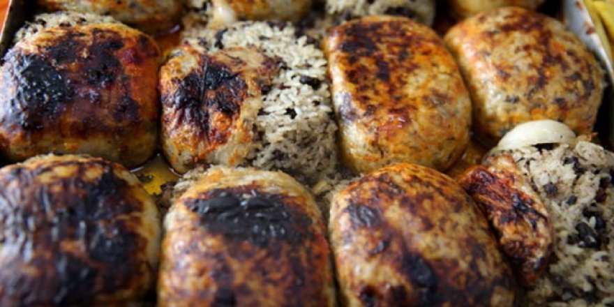 Yemek için özel turlarla geliyorlar!