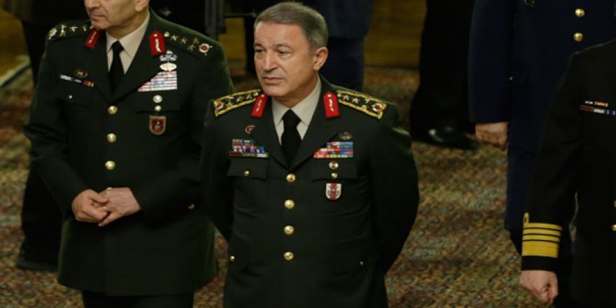 Bakan Hulusi Akar olay yerine gidiyor