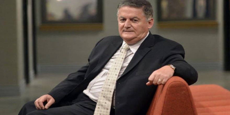 Ahmet Zeki Üçok beraat etti