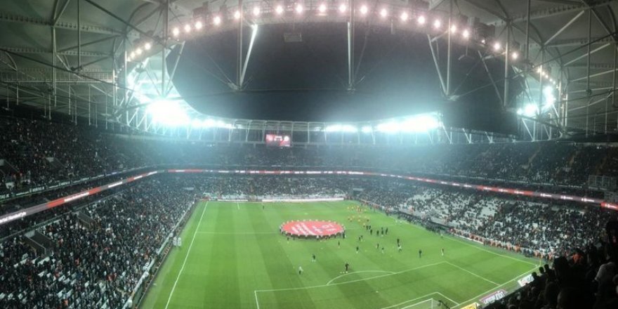 Beşiktaş'ta ayrılık! Menajeri İstanbul'a çağrıldı