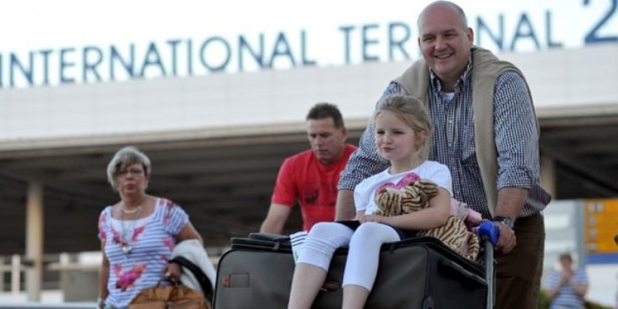 Rakam açıklandı! Türkiye'ye turist yağdı