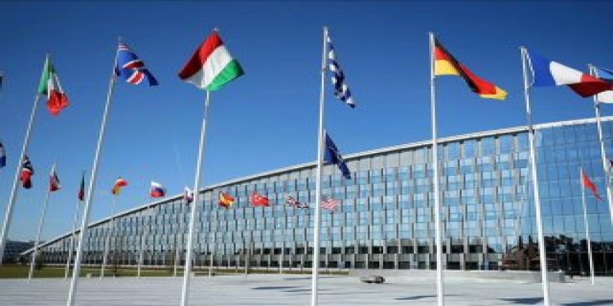 İmzalar atıldı! Bir ülkede daha NATO'ya katıldı