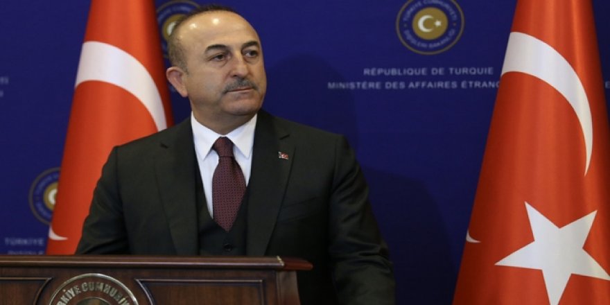 Çavuşoğlu'ndan yeşil pasaport açıklaması: Son derece makul