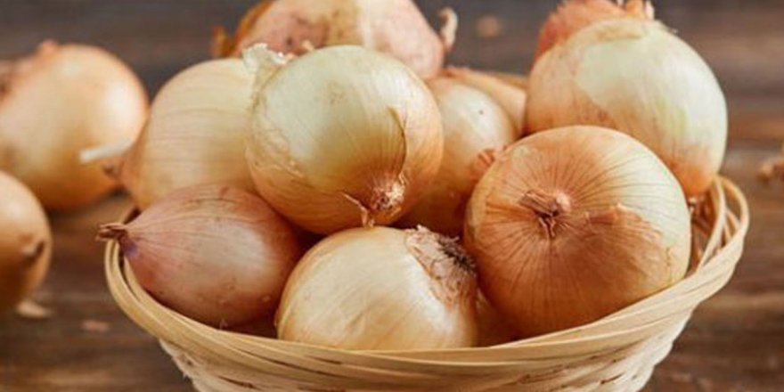 Soğanın kilosu 9 liradan 1 liraya düştü