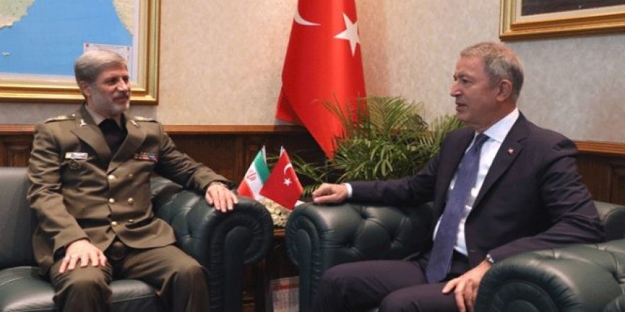 Bakan Hulusi Akar'dan kritik görüşme!