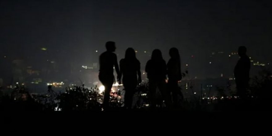 10 bin kişi elektriksiz kaldı