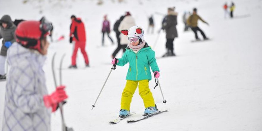 Uludağ'da boş otel kalmadı
