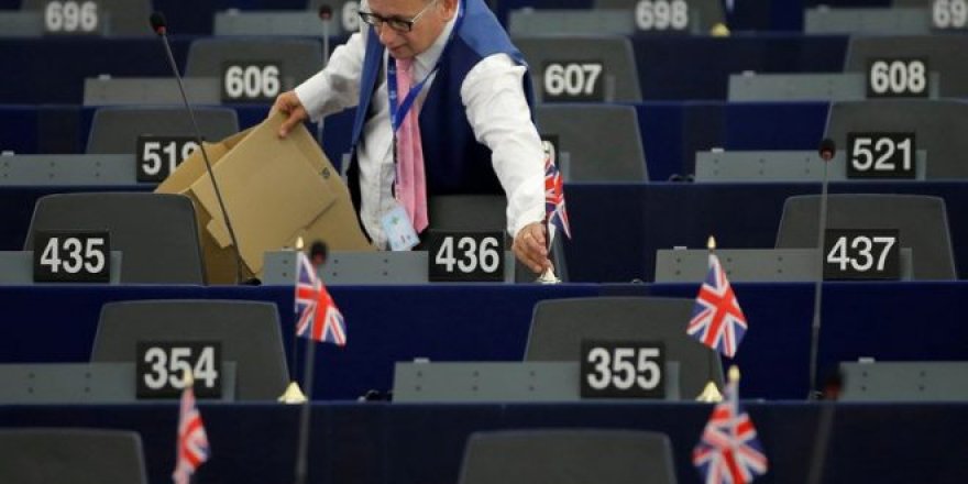 İngiltere AB’den resmen ayrıldı