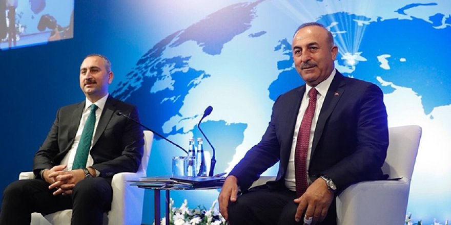 Bakan Gül ve Çavuşoğlu'ndan Yunanistan'a müftü tepkisi