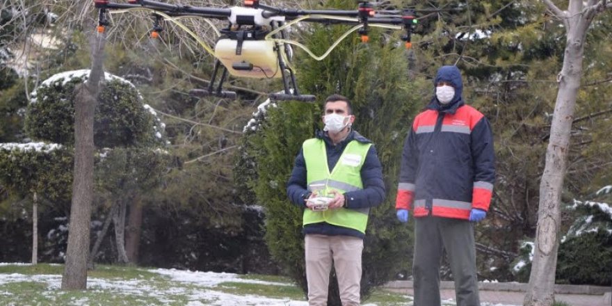 Ankara'da Pursaklar Belediyesi Drone ile Dezenfekte Çalışmalarını başlattı