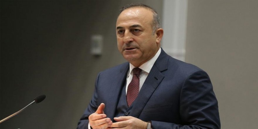 Çavuşoğlu'ndan yurt dışındaki vatandaşlara "evde kalın" çağrısı