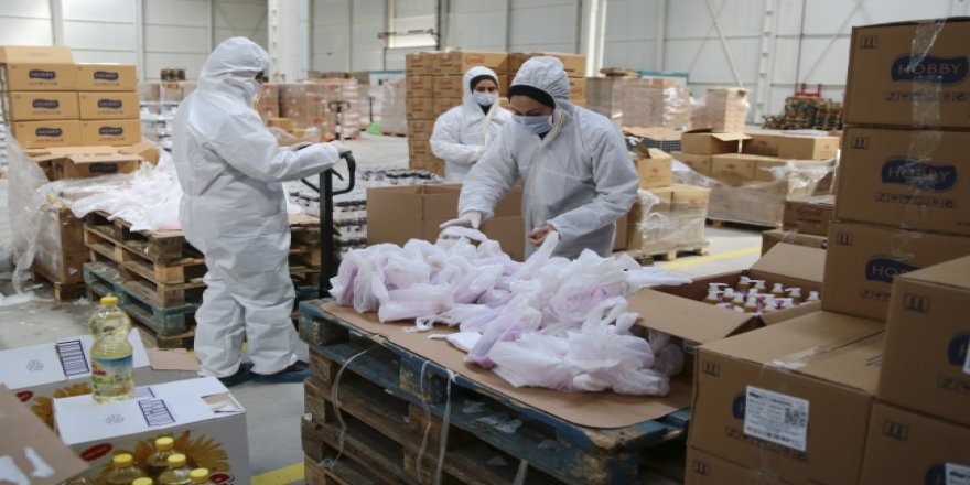 Maske ve kolonya dağıtımı başladı