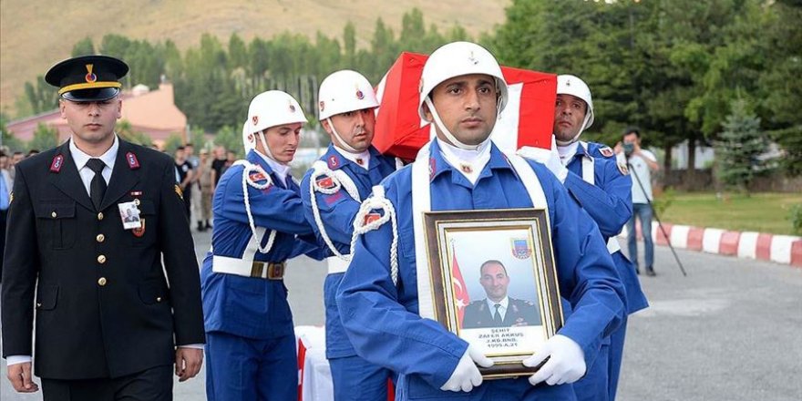 Jandarma Binbaşı Akkuş'u şehit eden terörist etkisiz hale getirildi