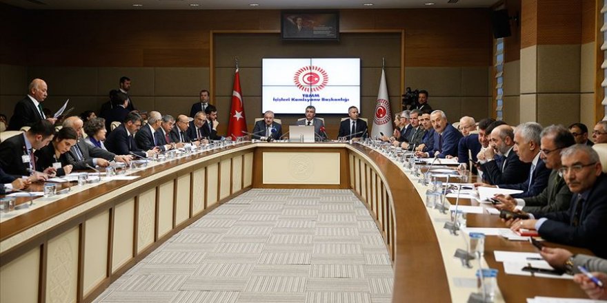 Güvenlik soruşturmasına ‘eş ve birinci derece kan bağı’nı dahil eden kanun teklifi komisyonda