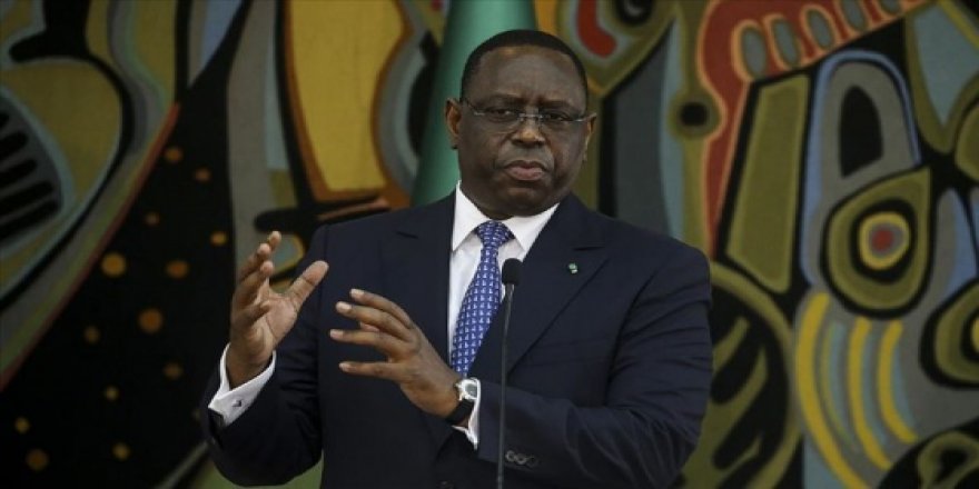 Senegal Cumhurbaşkanı Sall, Kovid-19 şüphesiyle karantinaya alındı
