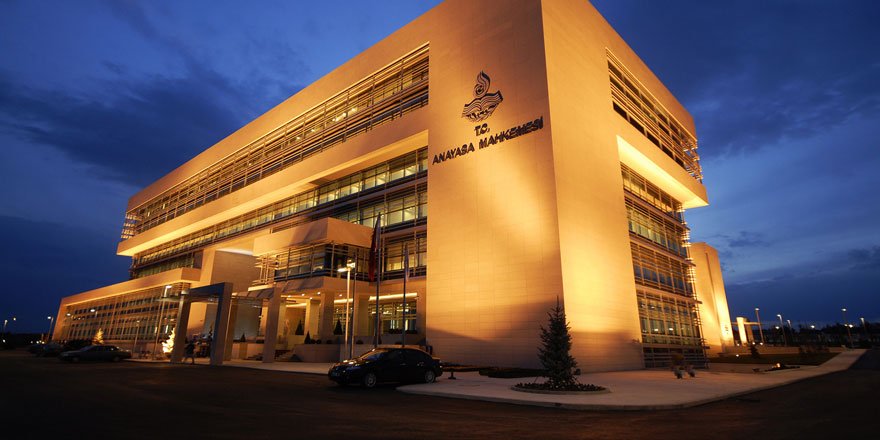 Anayasa Mahkemesi'nden flaş YKS kararı