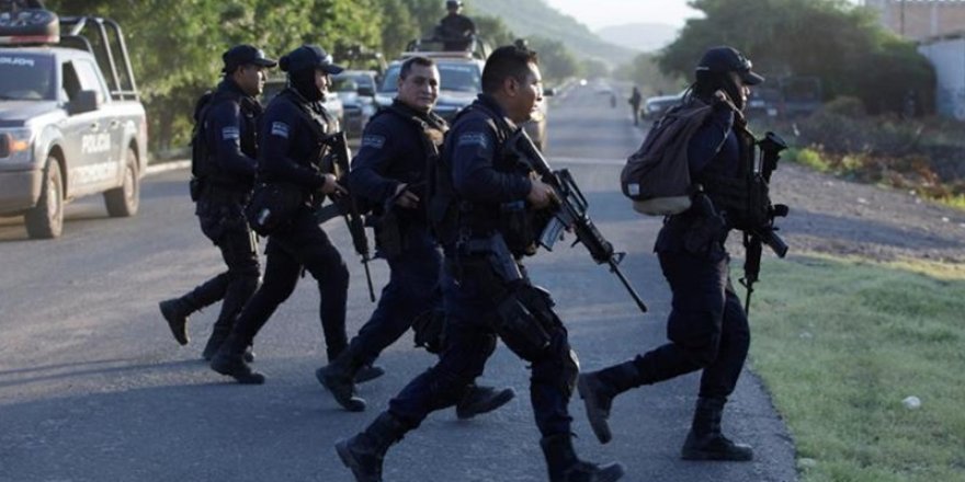 Meksika'da organize suç örgütleri çatışmasında 15 ölü