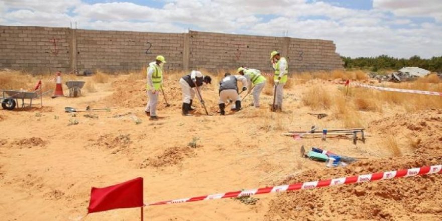 Libya'da ortaya çıkan toplu mezarlar BM'yi dehşete düşürdü