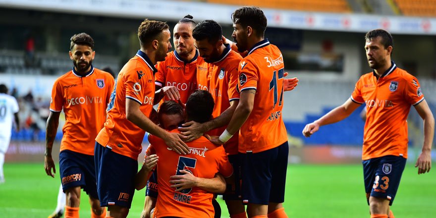 Lider Medipol Başakşehir Antalyaspor'a konuk oluyor