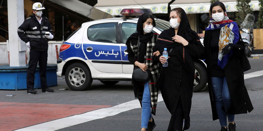 Tahran'da Kovid-19 taraması test kitleri yetmediği için durduruldu