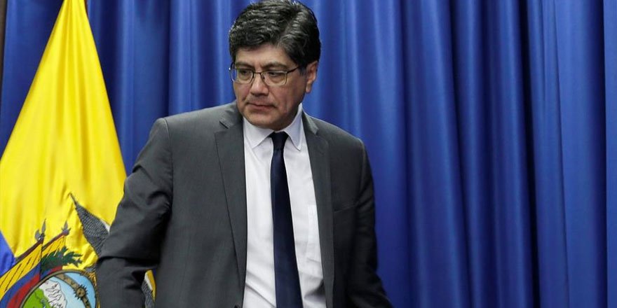 Ekvador Dışişleri Bakanı Jose Valencia istifa etti!